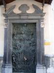 HPIM0148
Door to the church